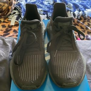 Adidas Tubular Shadow J Youth 6.5 Sneaker - Black